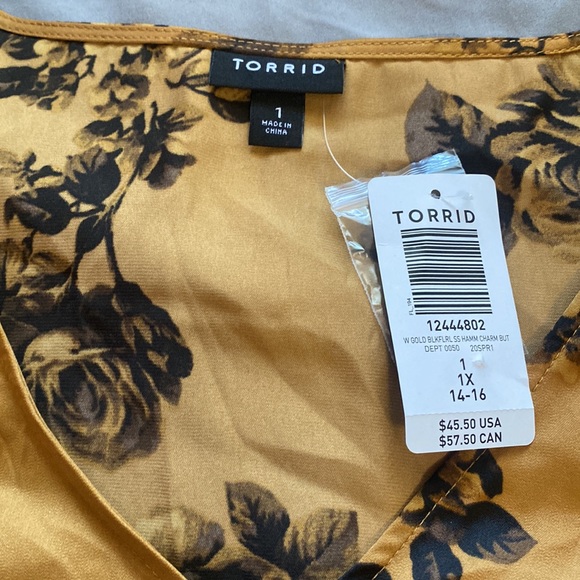 Satin blouse - Picture 3 of 7